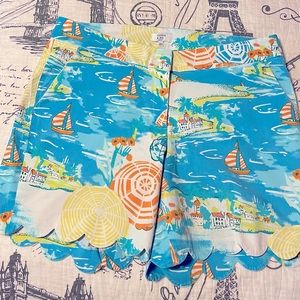 Crown & Ivy Women’s 6 1/2” scalloped shorts in size 16w